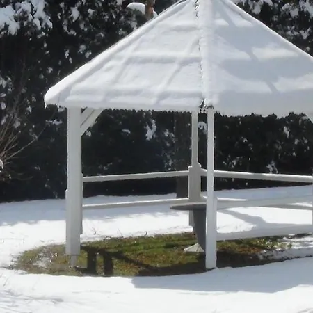 Logis Le Relais De La Poste Hotel